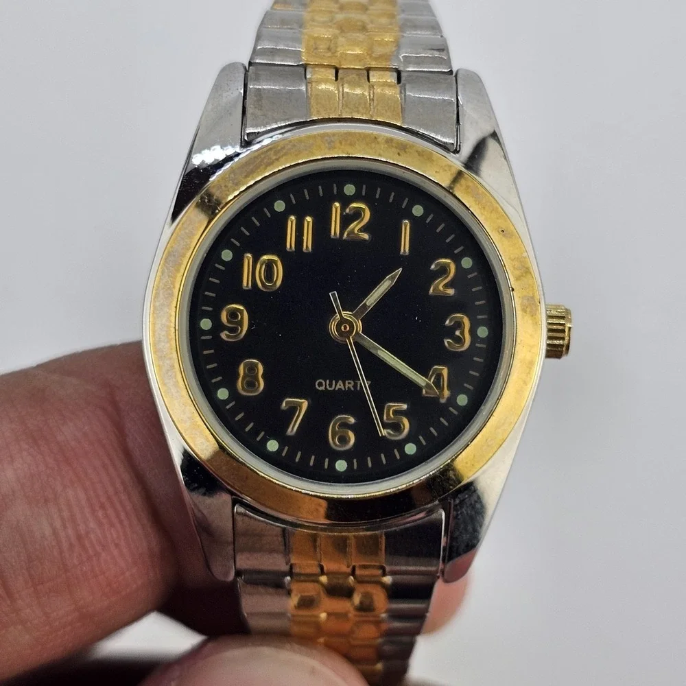 2X Women's Watches 24-25MM Gray Black Dial Two‎ Tone Bracelet 6.25